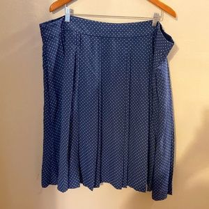 NWOT J Crew Blue and white polka dotted skirt size 22